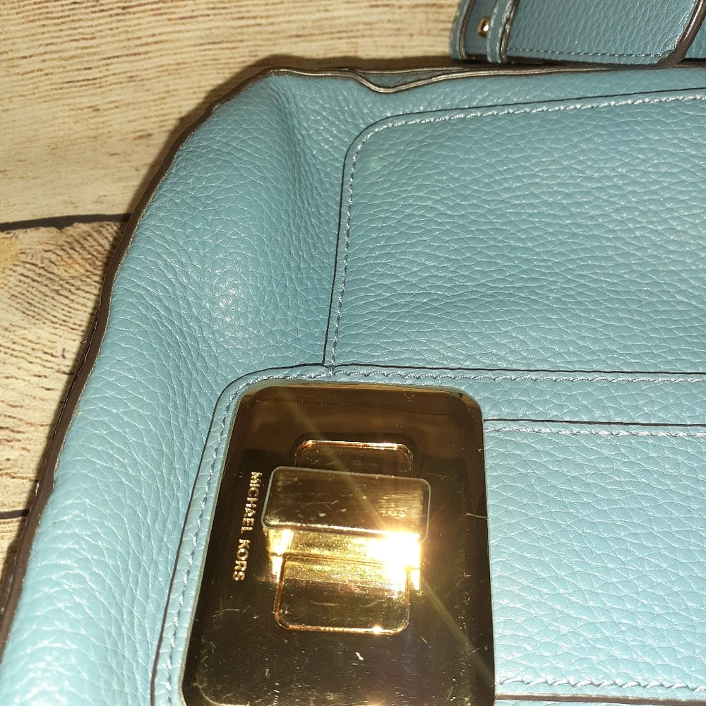 Michael Michael Kors Maxine Large Saddle Bag